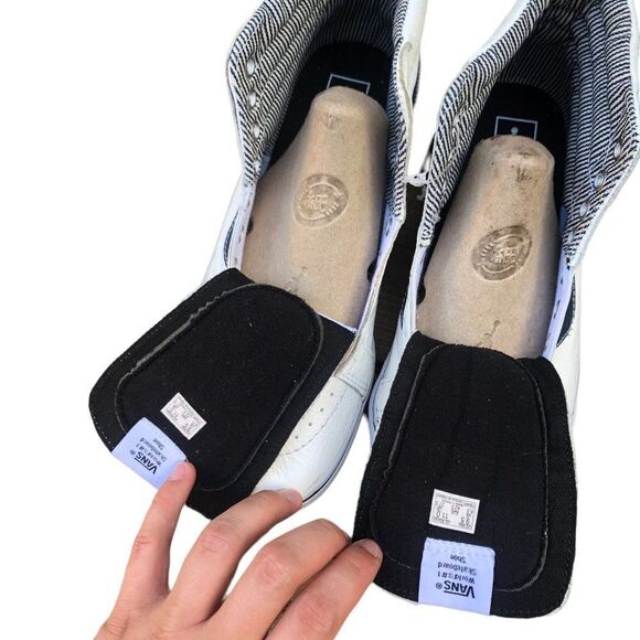 Premium Leather Vans White/Navy Size 9.5 - Picture 9 of 14